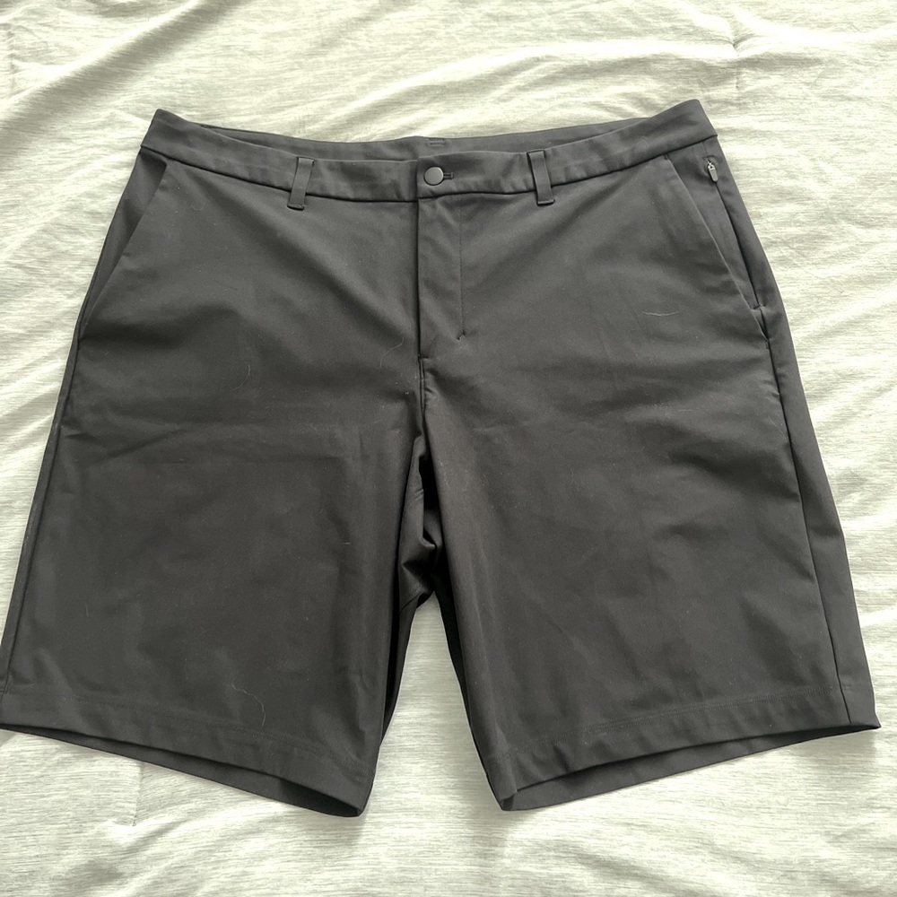 Lulu Commission Short